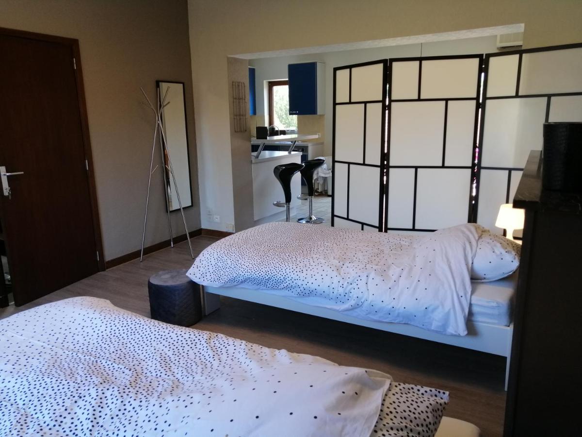 Studio 2 Pers. Tourisme Et Business Lägenhet Namur Exteriör bild